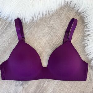 💜💕VICTORIA’S SECRET Purple Convertible Adjustable Bra Size 36B